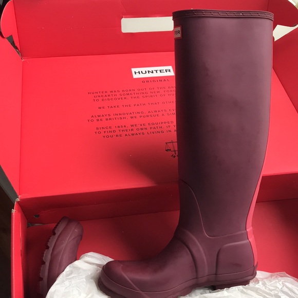 BNIB Hunter Original Stripe Rain Boots Damson / Bright Watermelon sz 8 - Picture 4 of 10